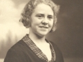Helga Alvilde Troldtoft (g. Jensen, 1911-1997). Årstal ukendt.
