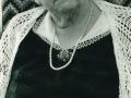 Karen 'Hedegaard' Poulsen (f. Madsen, 1888-1982) fotograferet forud for sin 90-års fødselsdag i 1978. For yderligere oplysninger, se menupunktet 'Vind i billeder' -> 'Månedens billede, oktober 2015'.