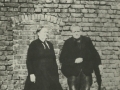 Gårdmand i Troldtoftgård, Mourits 'Moust' Troldtoft (f. Jensen, 1870-1951) og hustru Maren Margrethe Troldtoft (f. Jacobsen, 1877-1973). Årstal ukendt.