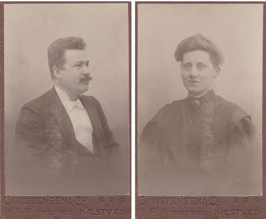 Lærer ved Vind Skole i årene 1902-1904, Richard Villiam Svalmstrup (1876-1950) og hans hustru Ellen Marie Svalmstrup (f. Hansen, 1876-1943). Årstal ukendt.