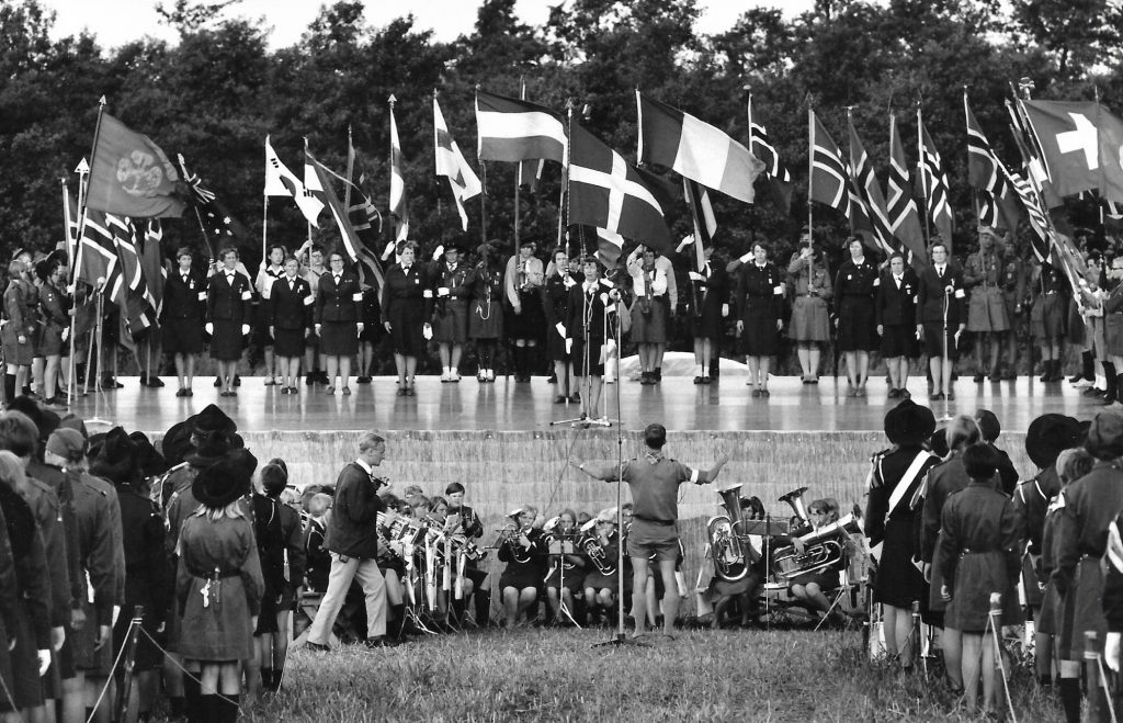 Fra åbningsceremonien ved KFUK-landslejren i 1967. 