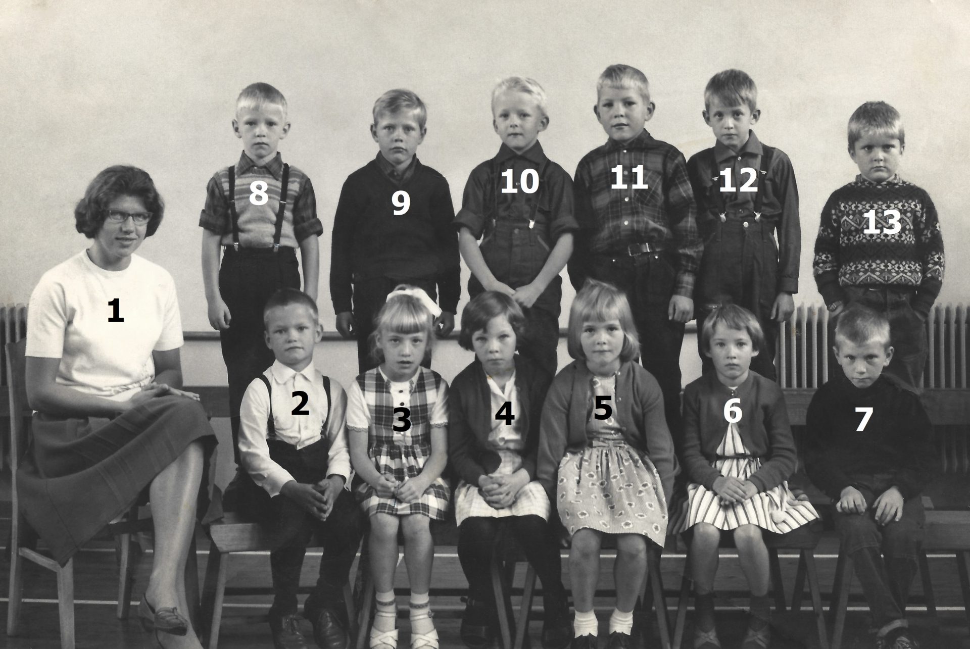 Vind Skole, 1. klasse 1965-66. Klik på billedet for at se det i større format.